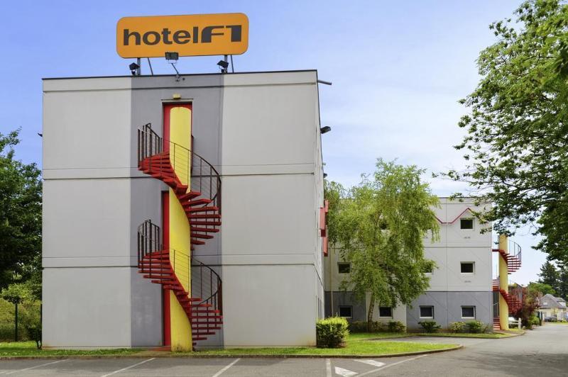 Hotelf1 Marseille Est Esterno foto
